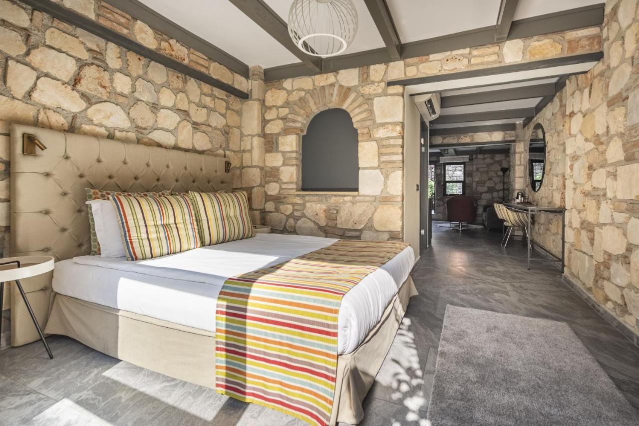 Charming Flat Near Hadrians Gate Apartment Анталия Екстериор снимка