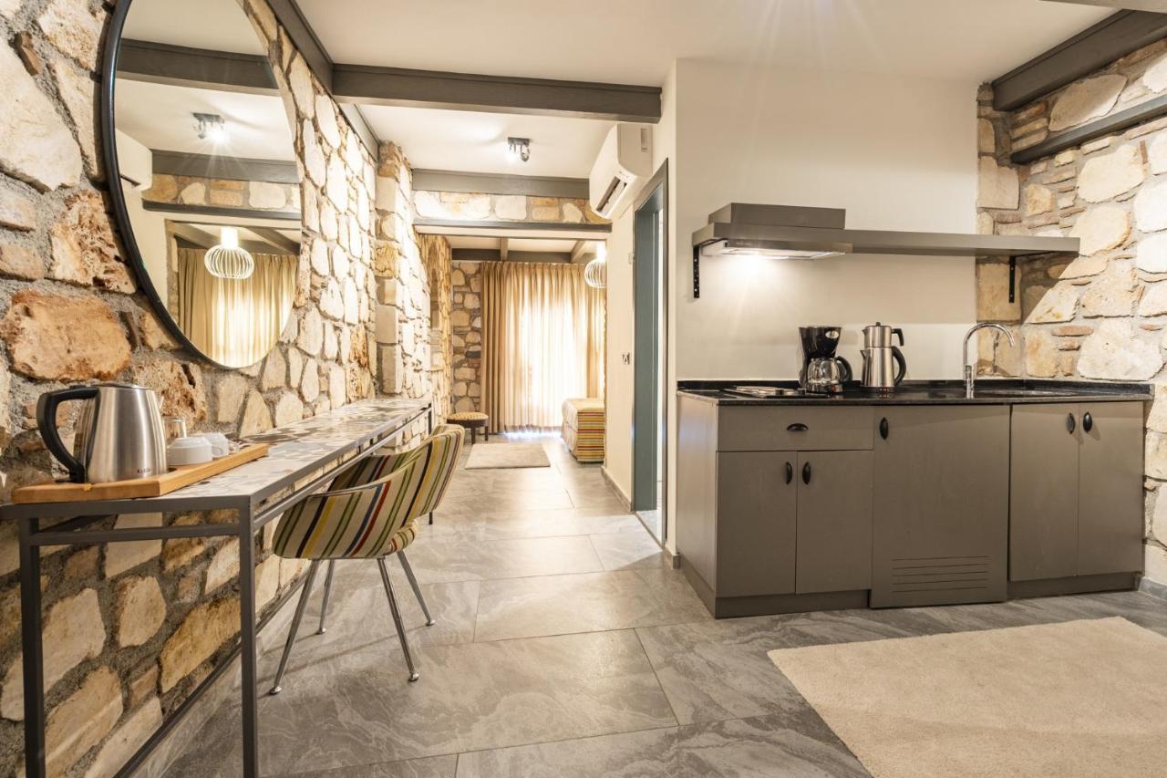 Charming Flat Near Hadrians Gate Apartment Анталия Екстериор снимка