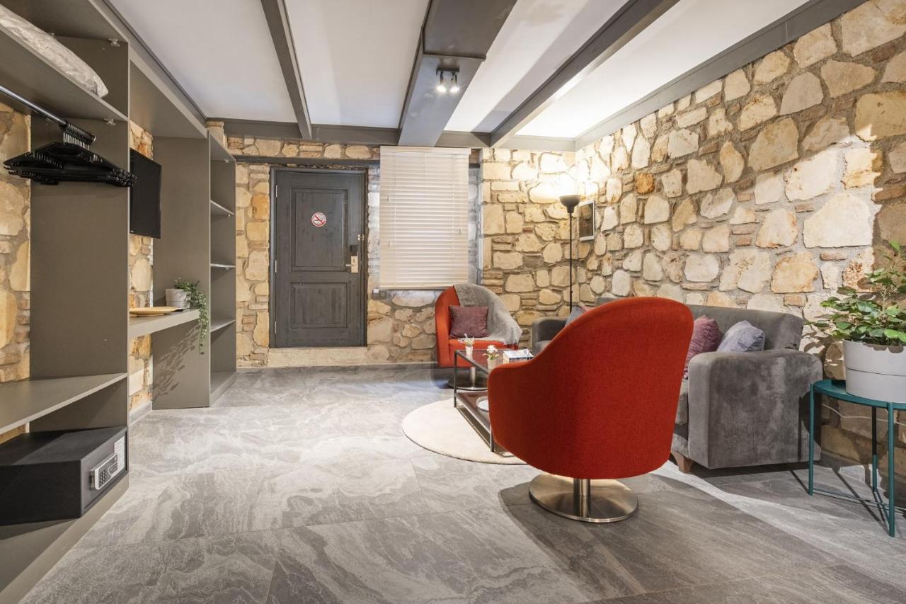 Charming Flat Near Hadrians Gate Apartment Анталия Екстериор снимка