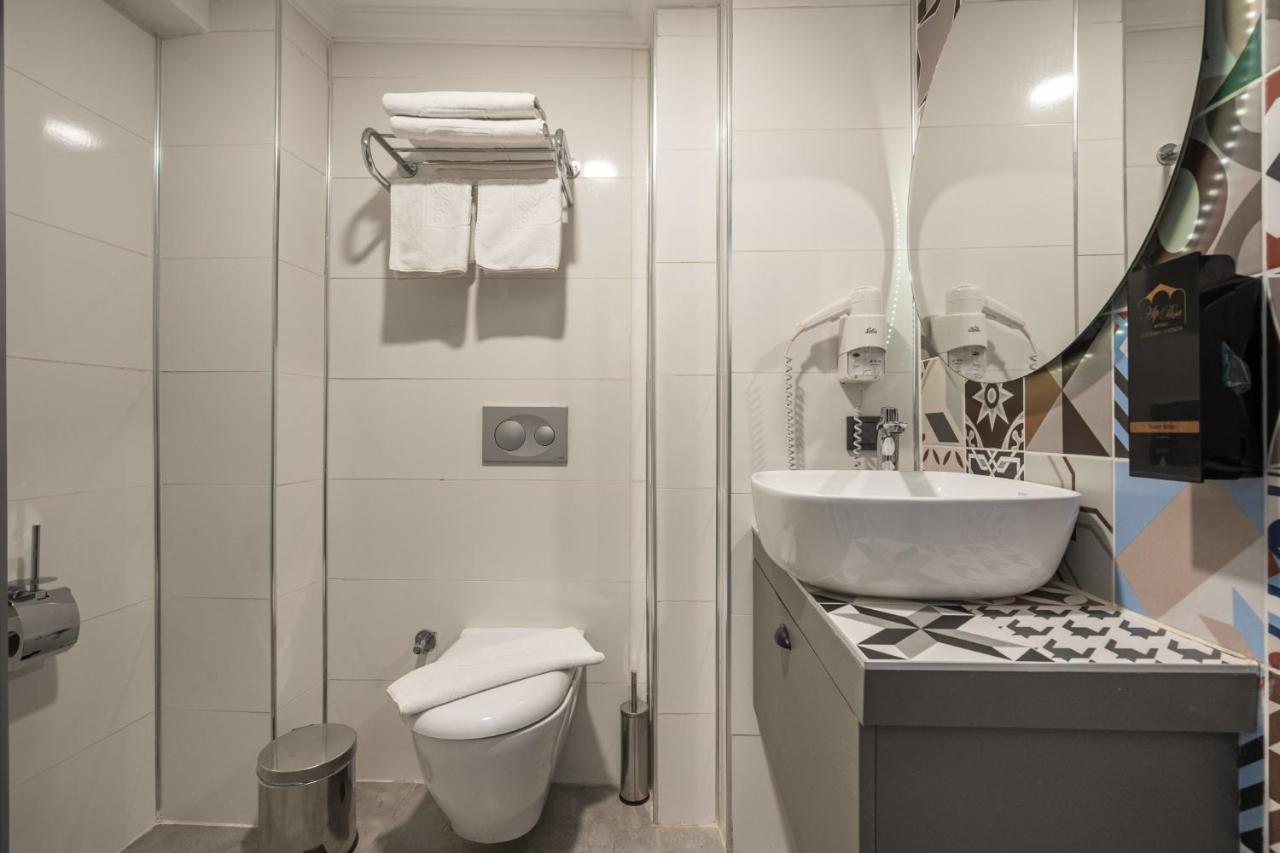Charming Flat Near Hadrians Gate Apartment Анталия Екстериор снимка